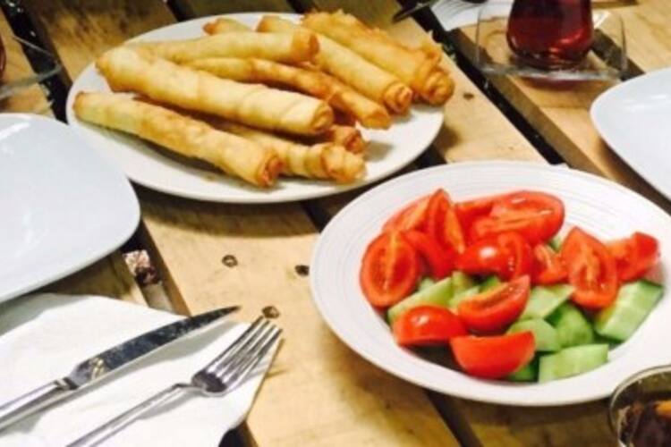 Vegan Istanbul Yorumlari Vegan Istanbul Cihangir Istanbul Icin Kullanicilarin Yorumlari